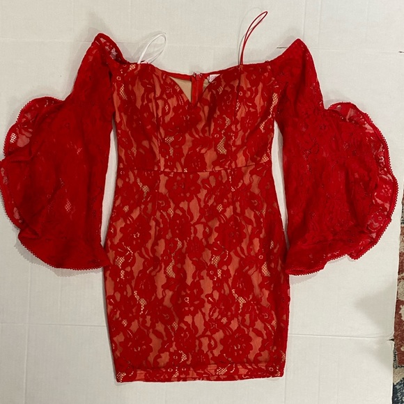 A'GACI Women's Red Lace Off The Shoulder Long Flutter Sleeve Mini Dress Size S - Picture 5 of 14